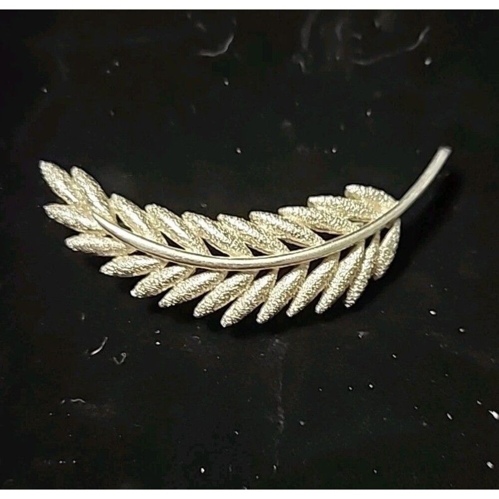 Monet Vintage Silver Tone Leaf Brooch 3" Textured Leaves
